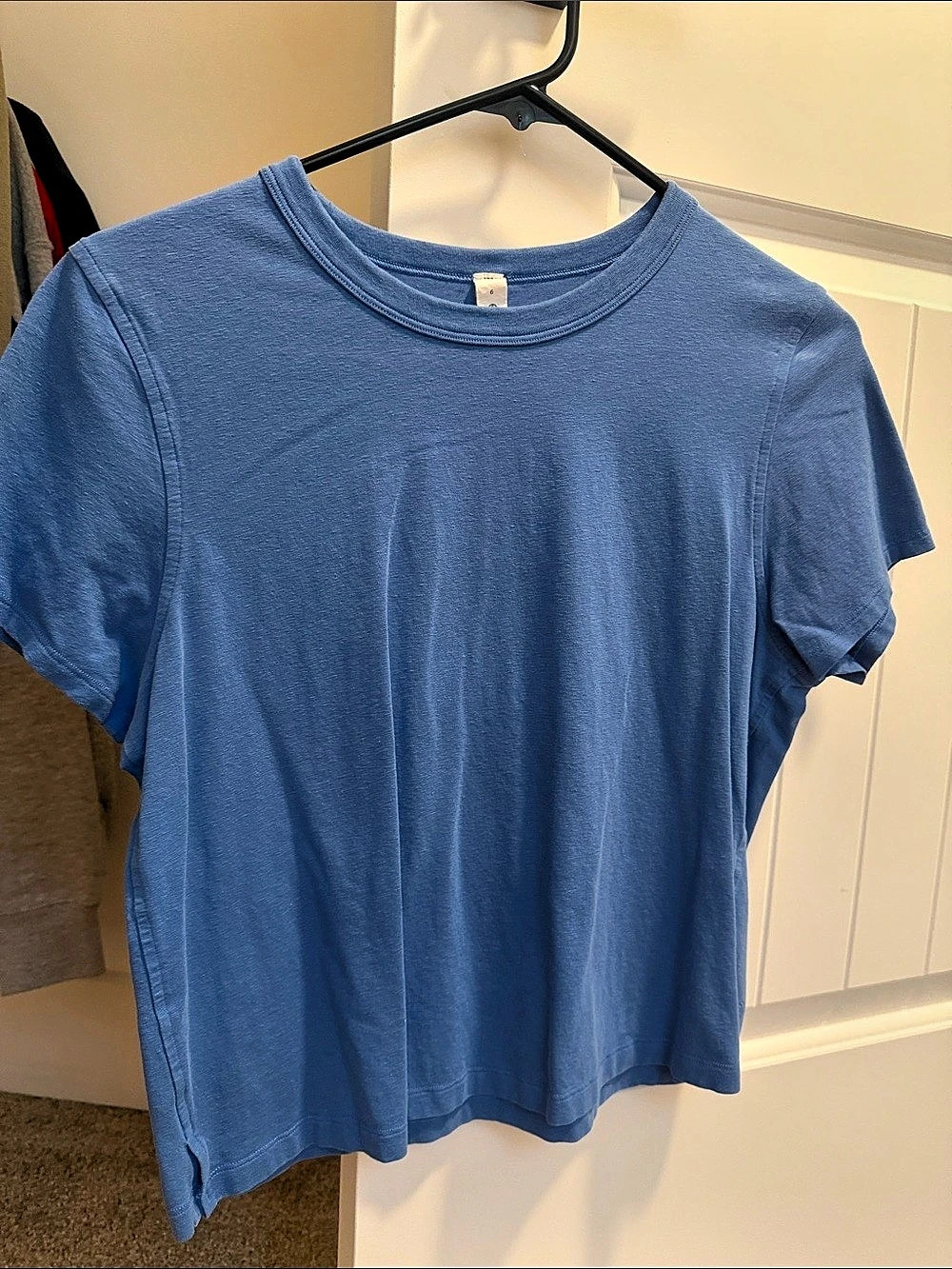 Lululemon classic cotton bland Blue Short Sleeve Tee Like New